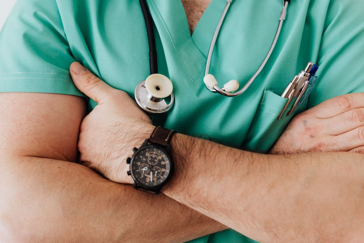 Surgical instruments and sterile medical tools